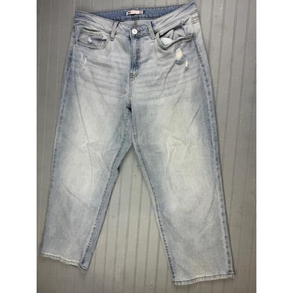 SO Size 15 32W Womens Jeans High Rise Straight Crop Light Wash Stretch